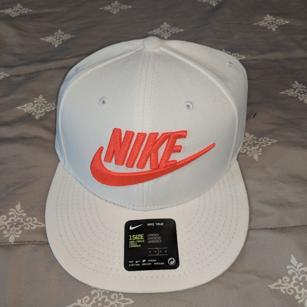 🔥🔥 Brand new Nike snapback 🔥🔥